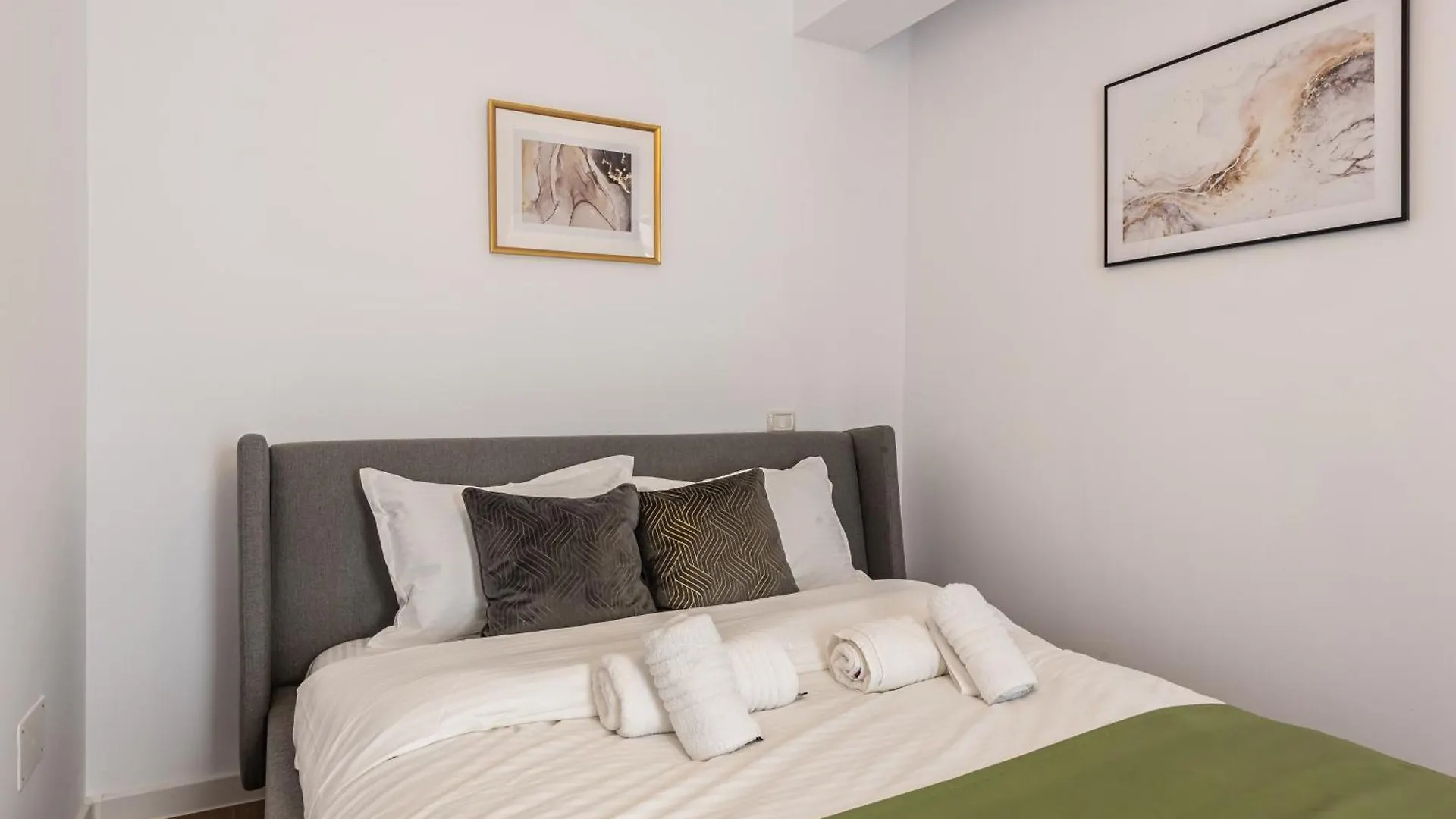 Xurban Apartments Elite Bucharest