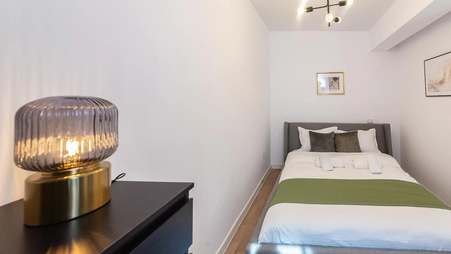 Xurban Apartments Elite Bucharest 0*,